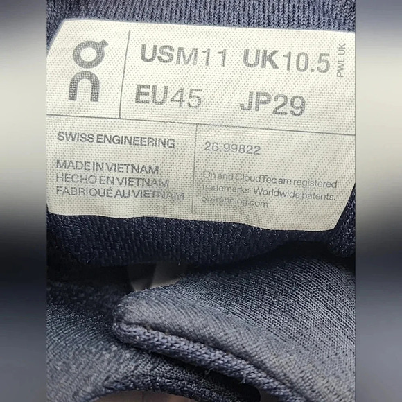 ON Cloudnova Men's Sneaker 11 in Black/Eclipse Gym Outdoors Running Athletic - Picture 12 of 13